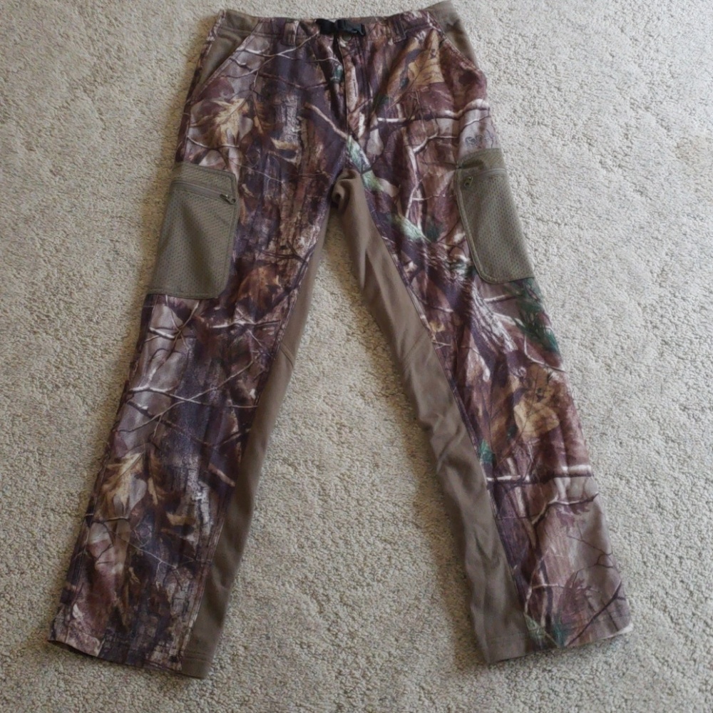 Camo pants